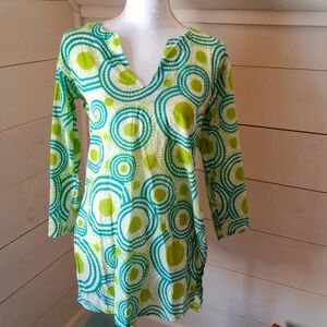 Womans Tunic. XS. Ptp: 20" Length:30" Sleeve: 18 1/2"  100%cotton